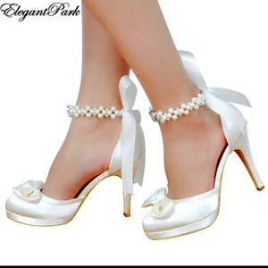 EP ~ White Wedding Shoe's
